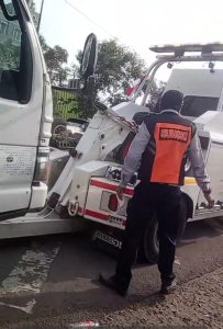 Dishub yang angkut truk beli minum 
