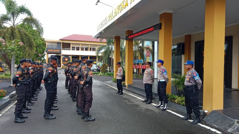 Polresta Palangka Raya Antar Kepulangan Siswa Latja ke SPN Polda Kalteng