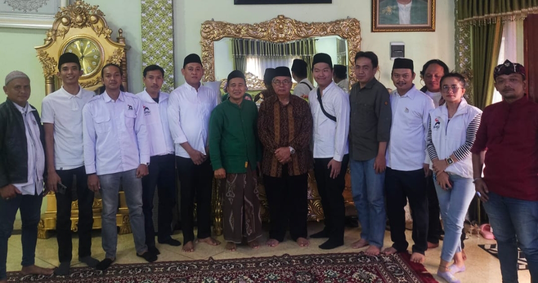 Dari Silaturahmi ke Sinergi: Haji Dilay Sambangi Ponpes Al-Baqiyatussholihat