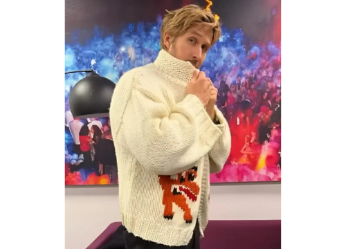 Project Hail Mary Ryan Gosling Rocky Grace Fox Shawl Collar, Intarsia Heart Graphic Cream Chunky Knit Cardigan